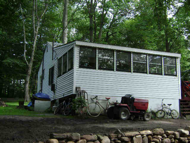 Building photograph for 74 LAKEVIEW DR